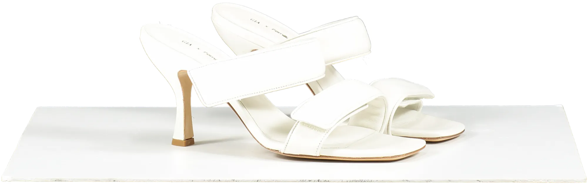 GIA BORGHINI X Pernille Teisbaek Perni 03 Leather Sandals In White UK 6 EU 39 