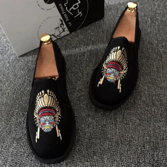 Indian Portrait Embroidery Traditional Chinese Causal Shoes Loafers