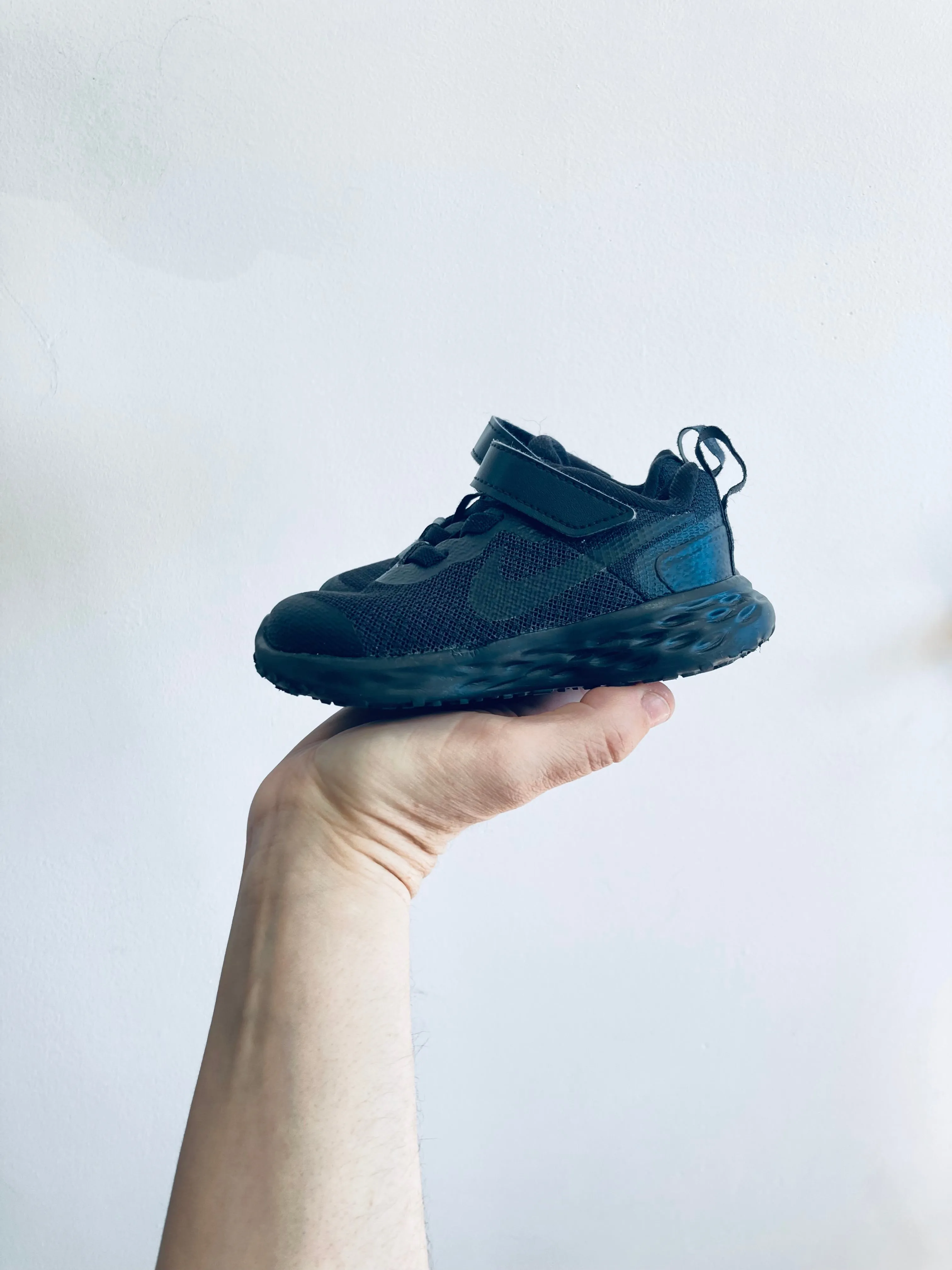 Velcro Elastic Lace Sneakers // 6 Toddler