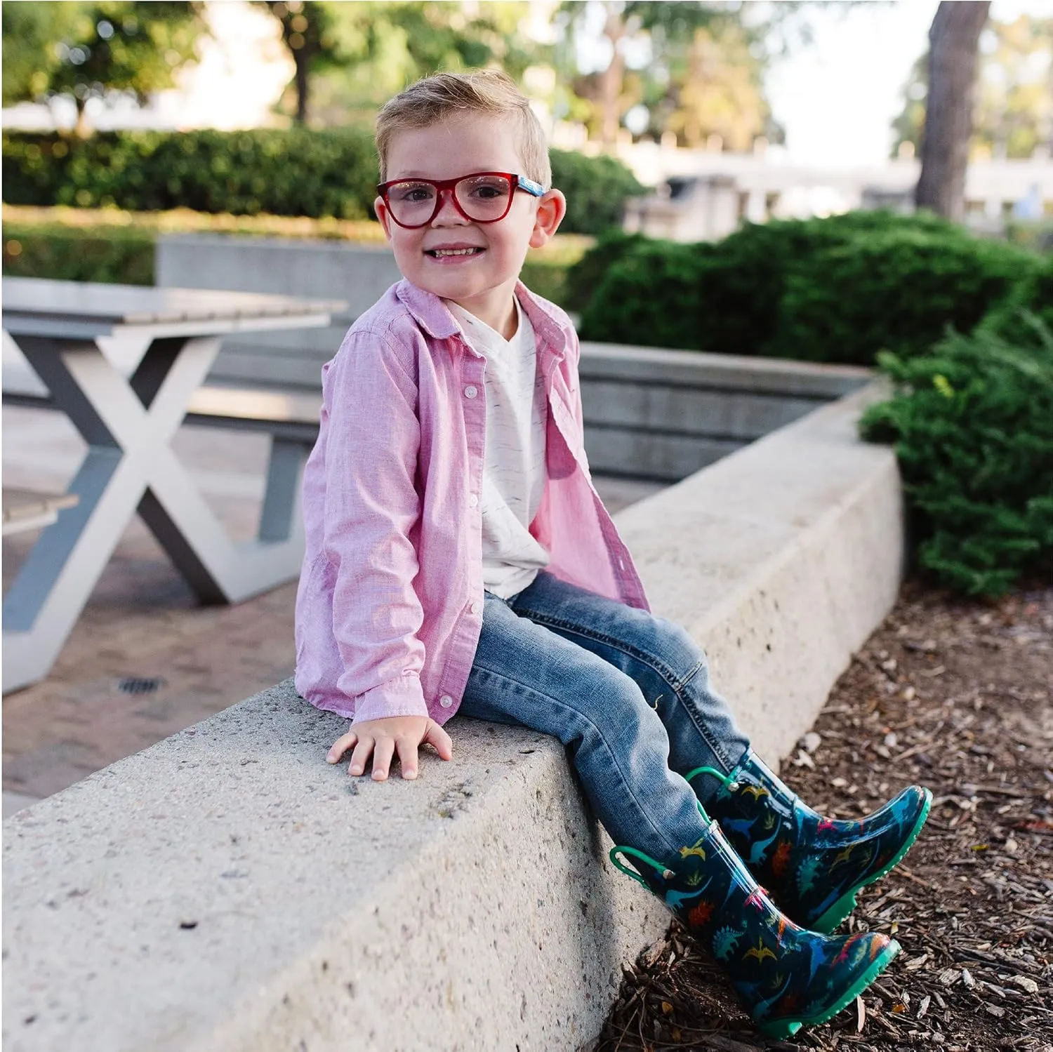 Wildkin Kids Rain Boots  100% Waterproof with Slip-Resistant Tread & Easy Pull Handles